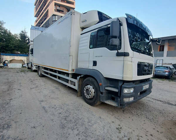 Белый МАН ТГМ, объемом двигателя 6.87 л и пробегом 180 тыс. км за 25000 $, фото 1 на Automoto.ua
