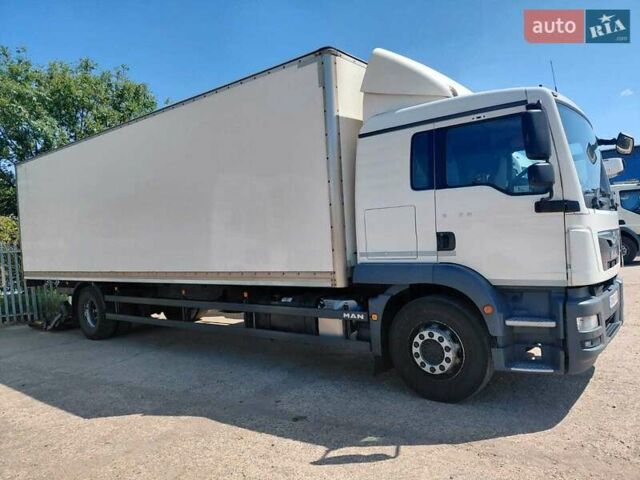 Білий МАН TGM, об'ємом двигуна 6.87 л та пробігом 500 тис. км за 42000 $, фото 1 на Automoto.ua