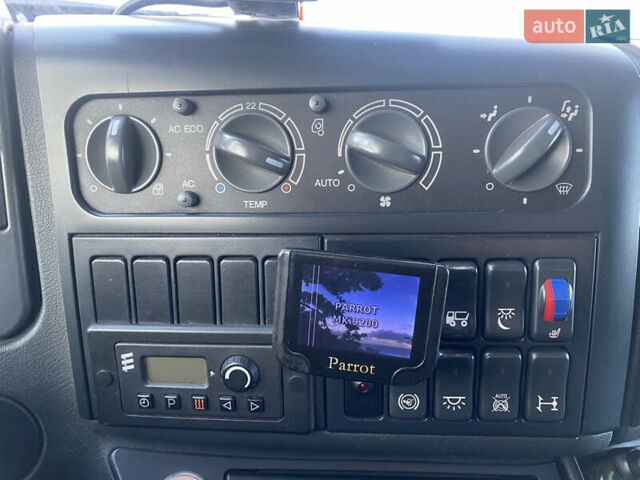 Красный МАН ТГМ, объемом двигателя 6.87 л и пробегом 219 тыс. км за 44869 $, фото 12 на Automoto.ua