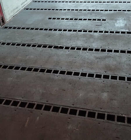 Красный МАН ТГМ, объемом двигателя 0 л и пробегом 390 тыс. км за 32500 $, фото 2 на Automoto.ua