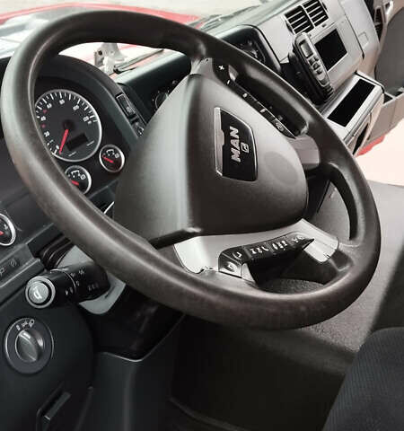 Красный МАН ТГМ, объемом двигателя 0 л и пробегом 390 тыс. км за 32500 $, фото 11 на Automoto.ua