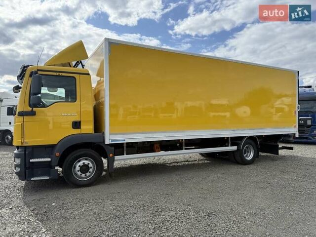 Желтый МАН ТГМ, объемом двигателя 6.9 л и пробегом 477 тыс. км за 37900 $, фото 1 на Automoto.ua