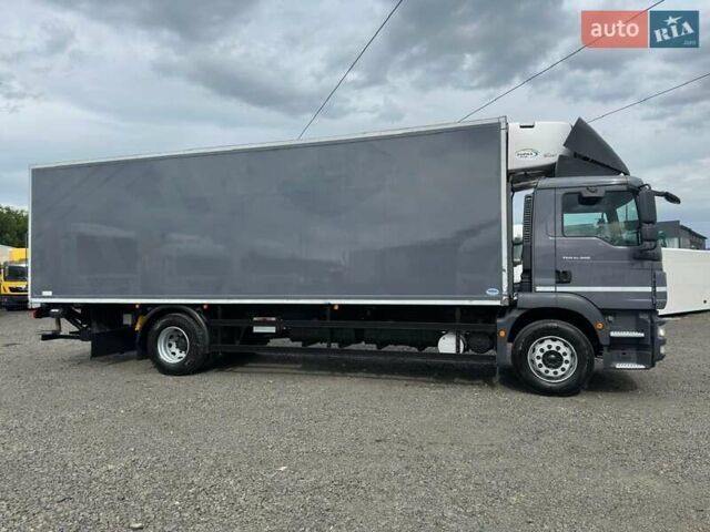 Серый МАН ТГМ, объемом двигателя 6.9 л и пробегом 654 тыс. км за 37900 $, фото 7 на Automoto.ua