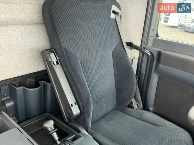 Серый МАН ТГМ, объемом двигателя 6.9 л и пробегом 704 тыс. км за 42900 $, фото 12 на Automoto.ua