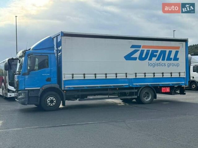Синий МАН ТГМ, объемом двигателя 6.9 л и пробегом 214 тыс. км за 72531 $, фото 2 на Automoto.ua