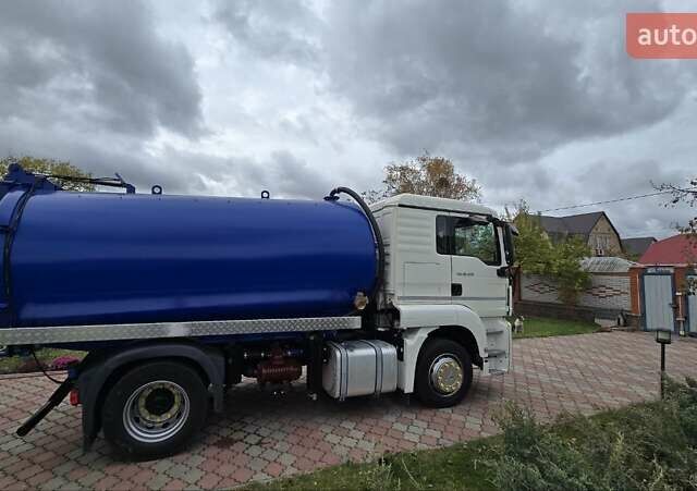 Белый МАН ТГС, объемом двигателя 10.5 л и пробегом 700 тыс. км за 35000 $, фото 2 на Automoto.ua