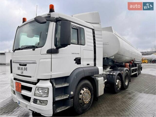 Белый МАН ТГС, объемом двигателя 12.42 л и пробегом 900 тыс. км за 17500 $, фото 2 на Automoto.ua