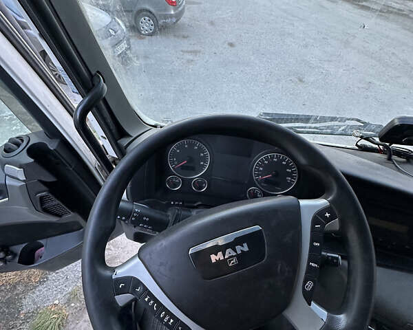 Белый МАН ТГС, объемом двигателя 10.52 л и пробегом 893 тыс. км за 18000 $, фото 5 на Automoto.ua