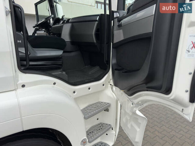 Белый МАН ТГС, объемом двигателя 10.5 л и пробегом 536 тыс. км за 20912 $, фото 24 на Automoto.ua