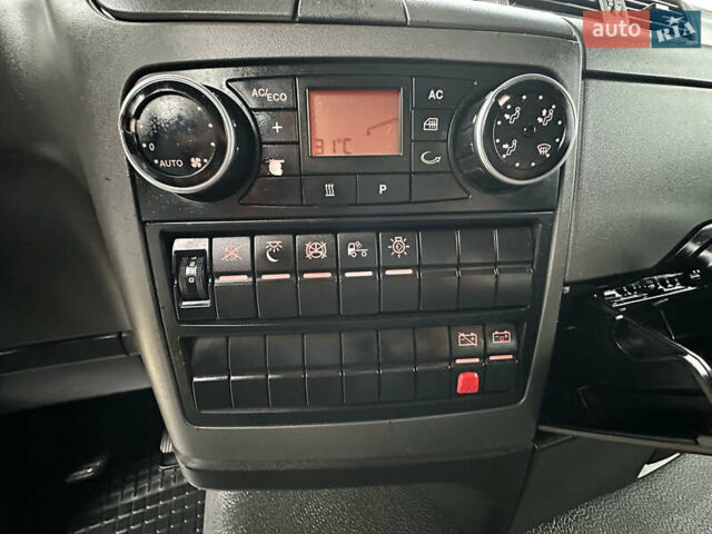 Белый МАН ТГС, объемом двигателя 10.5 л и пробегом 536 тыс. км за 20912 $, фото 30 на Automoto.ua