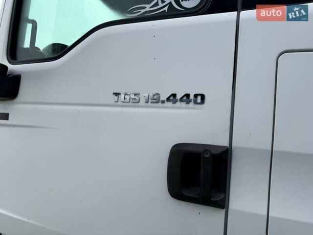 Белый МАН ТГС, объемом двигателя 10.52 л и пробегом 880 тыс. км за 22500 $, фото 3 на Automoto.ua