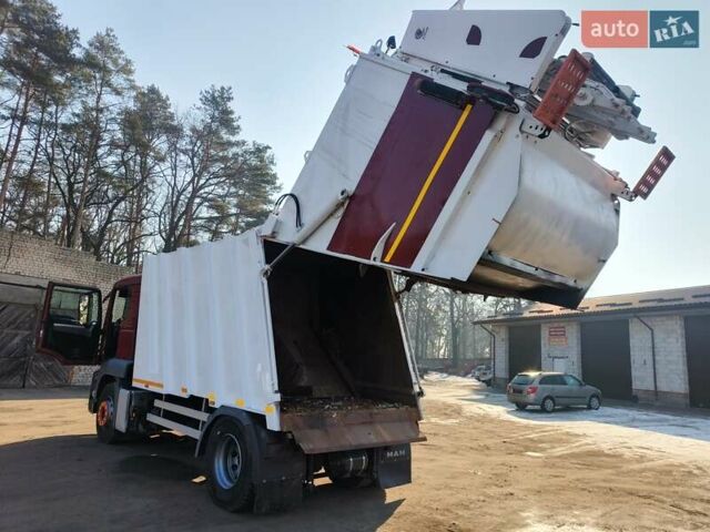 Червоний МАН TGS, об'ємом двигуна 10.6 л та пробігом 376 тис. км за 44999 $, фото 12 на Automoto.ua