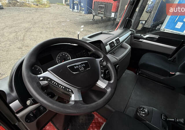 Красный МАН ТГС, объемом двигателя 10.52 л и пробегом 568 тыс. км за 29999 $, фото 32 на Automoto.ua