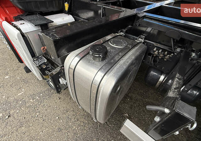 Красный МАН ТГС, объемом двигателя 10.52 л и пробегом 568 тыс. км за 29999 $, фото 22 на Automoto.ua