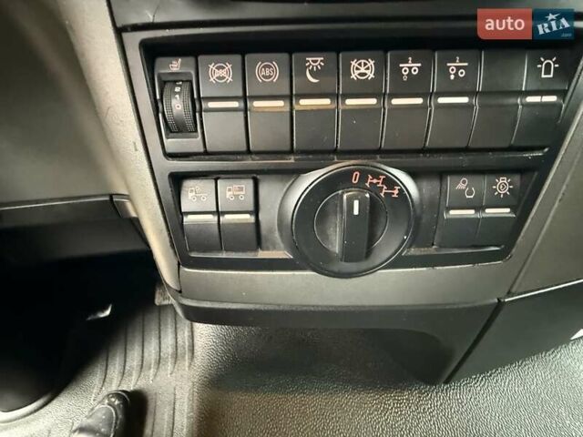 Желтый МАН ТГС, объемом двигателя 10.5 л и пробегом 668 тыс. км за 28000 $, фото 15 на Automoto.ua