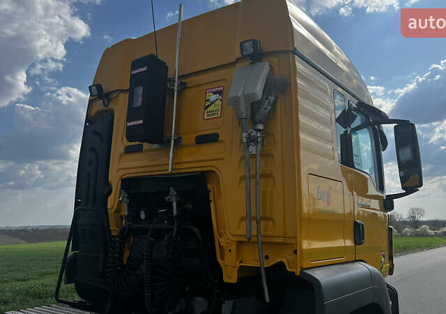 Желтый МАН ТГС, объемом двигателя 12.42 л и пробегом 770 тыс. км за 26300 $, фото 8 на Automoto.ua