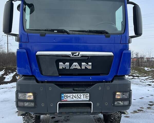 Синий МАН ТГС, объемом двигателя 10.52 л и пробегом 193 тыс. км за 120000 $, фото 2 на Automoto.ua