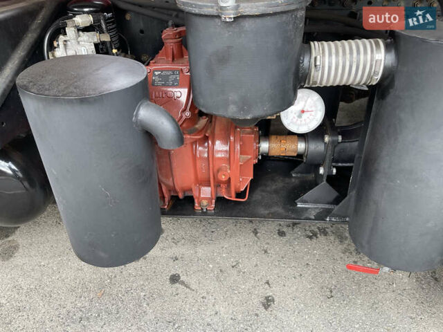 МАН TGS 2010 у Дубно на Automoto.ua Зелений МАН TGS, об'ємом двигуна 10.52 л та пробігом 785 тис. км за 53900 $, фото 11 на Automoto.ua