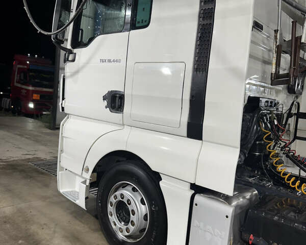 Белый МАН ТГХ 18.440, объемом двигателя 0 л и пробегом 5 тыс. км за 16900 $, фото 3 на Automoto.ua