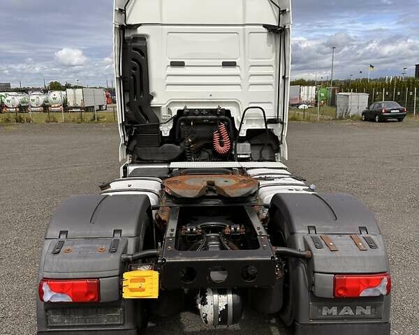 Белый МАН ТГХ 18.440, объемом двигателя 10.8 л и пробегом 900 тыс. км за 17000 $, фото 4 на Automoto.ua