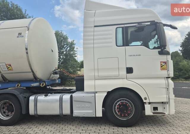 Белый МАН ТГХ 18.440, объемом двигателя 12.82 л и пробегом 660 тыс. км за 27000 $, фото 6 на Automoto.ua