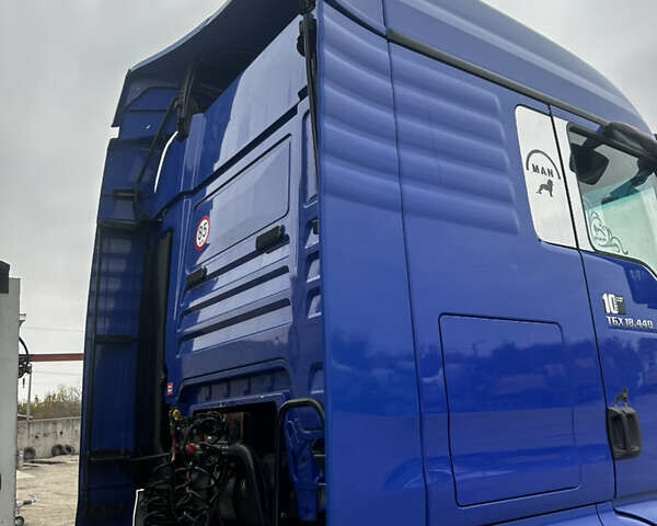 Синий МАН ТГХ 18.440, объемом двигателя 10.52 л и пробегом 999 тыс. км за 17750 $, фото 6 на Automoto.ua