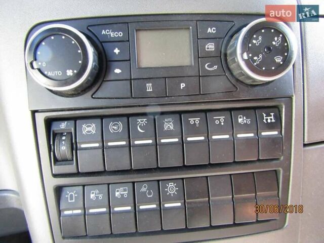 Белый МАН ТГКС, объемом двигателя 10.52 л и пробегом 450 тыс. км за 80000 $, фото 5 на Automoto.ua