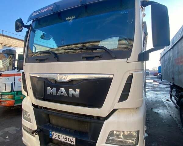Белый МАН ТГКС, объемом двигателя 12.42 л и пробегом 796 тыс. км за 45000 $, фото 1 на Automoto.ua