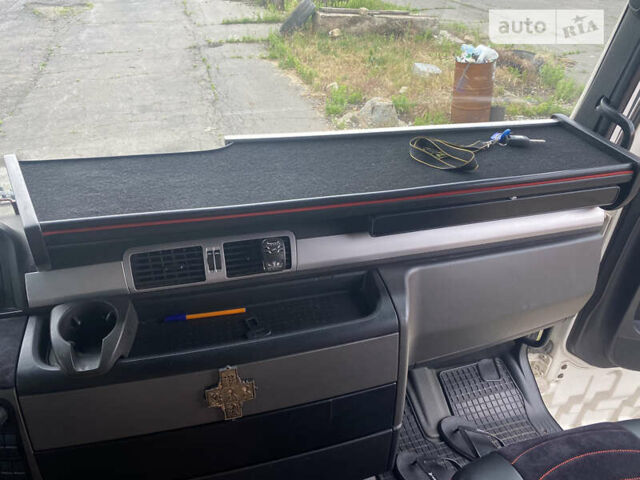 Белый МАН ТГКС, объемом двигателя 0 л и пробегом 65 тыс. км за 39000 $, фото 11 на Automoto.ua