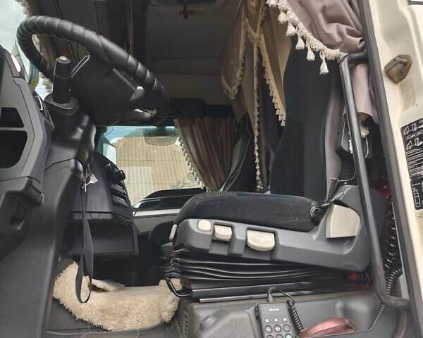 Белый МАН ТГКС, объемом двигателя 12.4 л и пробегом 930 тыс. км за 45000 $, фото 10 на Automoto.ua
