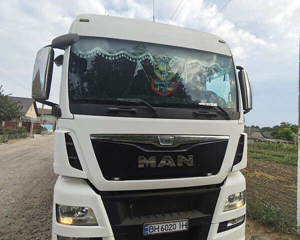 Білий МАН ТГКС, об'ємом двигуна 12.42 л та пробігом 930 тис. км за 44000 $, фото 2 на Automoto.ua