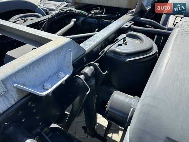 Белый МАН ТГКС, объемом двигателя 12.8 л и пробегом 548 тыс. км за 59900 $, фото 13 на Automoto.ua