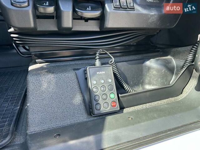 Білий МАН ТГКС, об'ємом двигуна 12.8 л та пробігом 548 тис. км за 59900 $, фото 20 на Automoto.ua