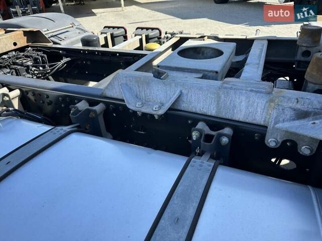 Белый МАН ТГКС, объемом двигателя 12.8 л и пробегом 548 тыс. км за 59900 $, фото 9 на Automoto.ua