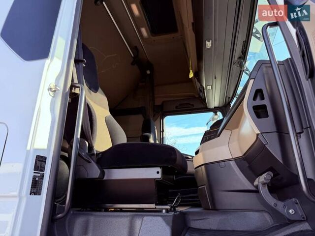 Білий МАН ТГКС, об'ємом двигуна 12.5 л та пробігом 681 тис. км за 65900 $, фото 33 на Automoto.ua