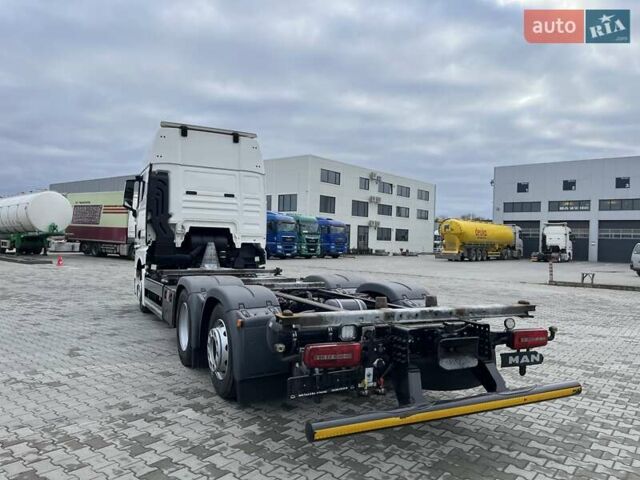 Белый МАН ТГКС, объемом двигателя 0 л и пробегом 597 тыс. км за 68164 $, фото 7 на Automoto.ua