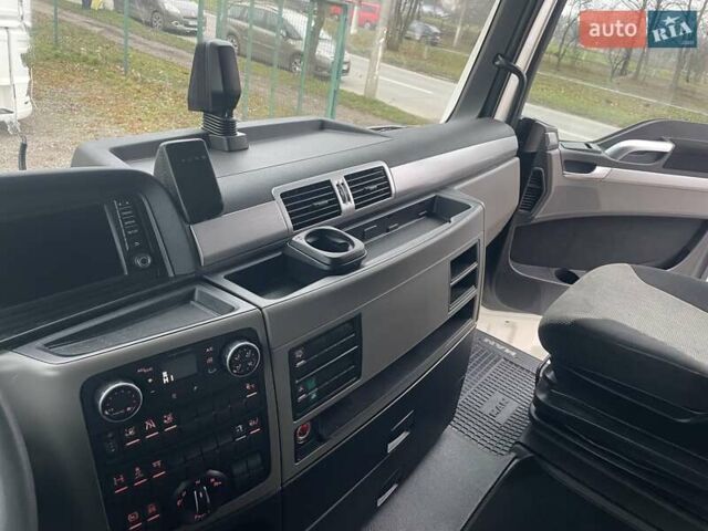 Белый МАН ТГКС, объемом двигателя 12.5 л и пробегом 985 тыс. км за 47067 $, фото 18 на Automoto.ua