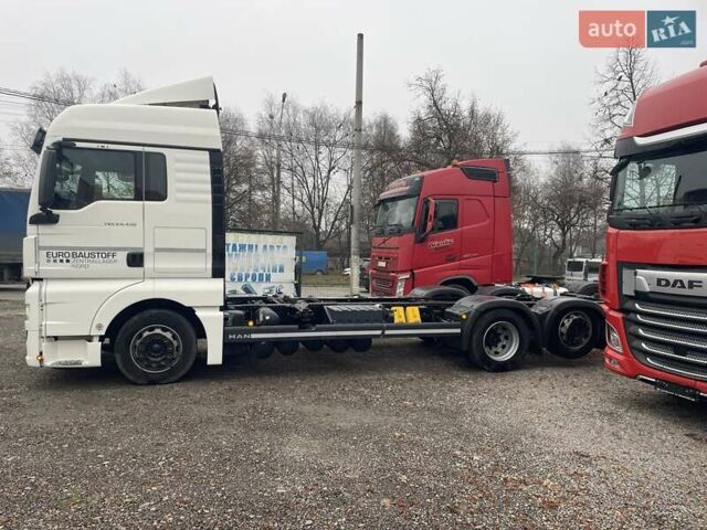 Белый МАН ТГКС, объемом двигателя 12.5 л и пробегом 985 тыс. км за 47067 $, фото 5 на Automoto.ua