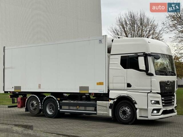 Белый МАН ТГКС, объемом двигателя 0 л и пробегом 494 тыс. км за 89244 $, фото 18 на Automoto.ua