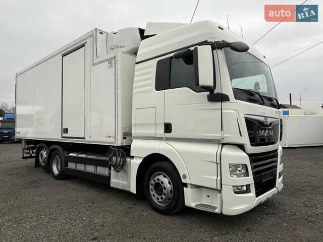 Белый МАН ТГКС, объемом двигателя 12.5 л и пробегом 611 тыс. км за 72900 $, фото 6 на Automoto.ua