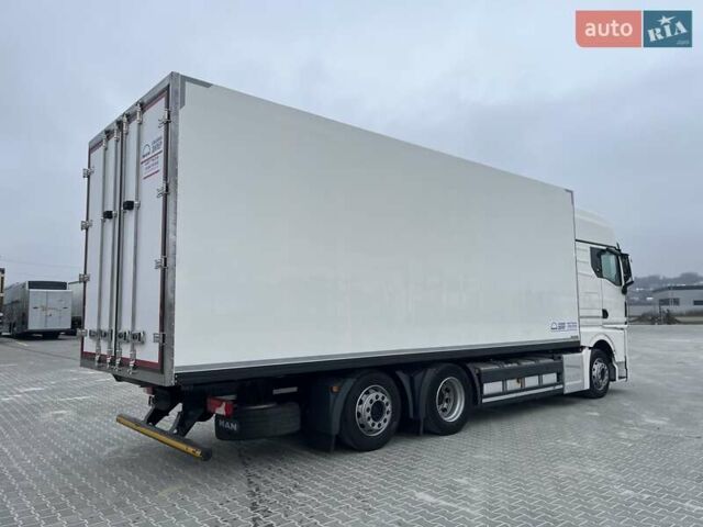 Белый МАН ТГКС, объемом двигателя 12.4 л и пробегом 591 тыс. км за 93250 $, фото 10 на Automoto.ua