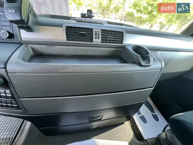Белый МАН ТГКС, объемом двигателя 10.52 л и пробегом 890 тыс. км за 27000 $, фото 12 на Automoto.ua