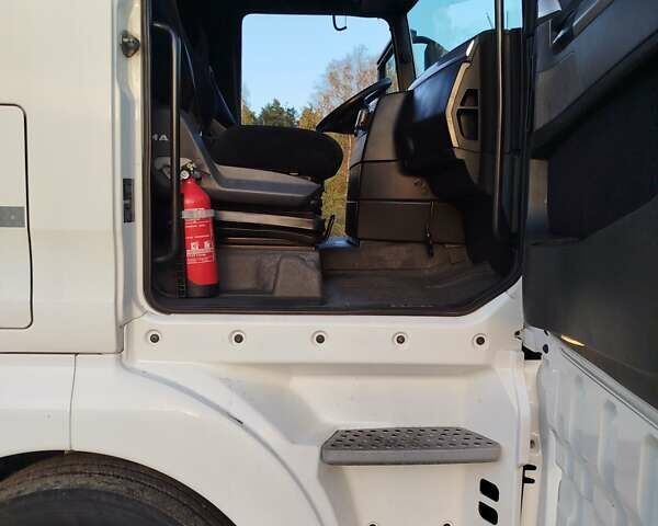 Белый МАН ТГКС, объемом двигателя 12.42 л и пробегом 225 тыс. км за 32500 $, фото 18 на Automoto.ua