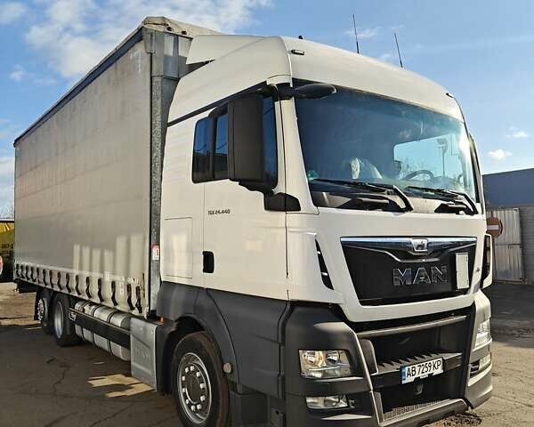 Белый МАН ТГКС, объемом двигателя 12.42 л и пробегом 350 тыс. км за 38500 $, фото 26 на Automoto.ua