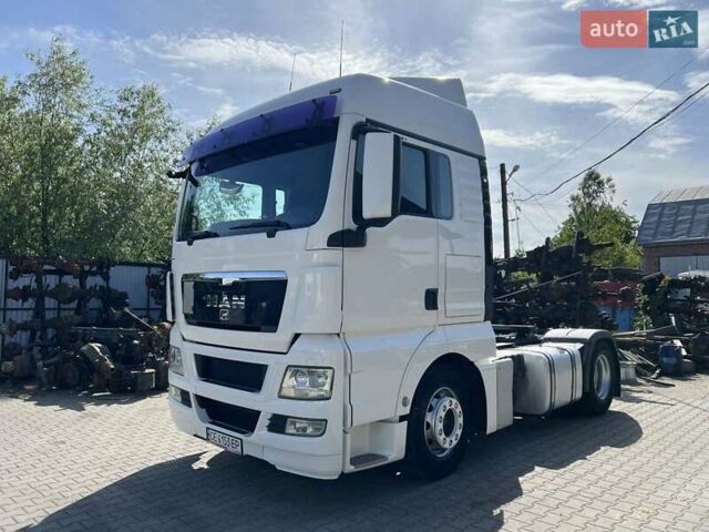 Белый МАН ТГКС, объемом двигателя 10.52 л и пробегом 797 тыс. км за 19000 $, фото 2 на Automoto.ua