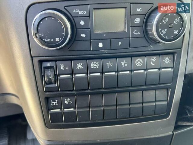 Белый МАН ТГКС, объемом двигателя 10.52 л и пробегом 797 тыс. км за 18200 $, фото 22 на Automoto.ua