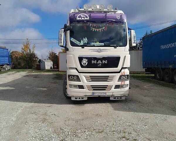 Белый МАН ТГКС, объемом двигателя 10.52 л и пробегом 240 тыс. км за 39999 $, фото 2 на Automoto.ua