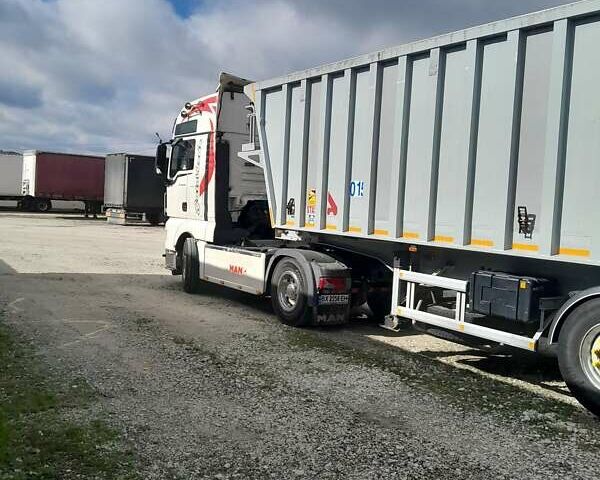 Белый МАН ТГКС, объемом двигателя 10.52 л и пробегом 240 тыс. км за 39999 $, фото 5 на Automoto.ua