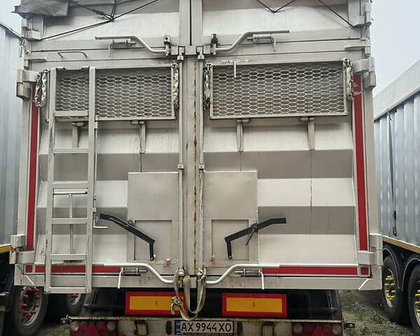 Белый МАН ТГКС, объемом двигателя 10.52 л и пробегом 1000 тыс. км за 38000 $, фото 4 на Automoto.ua