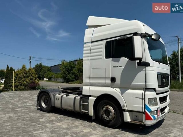 Белый МАН ТГКС, объемом двигателя 0 л и пробегом 999 тыс. км за 12500 $, фото 1 на Automoto.ua